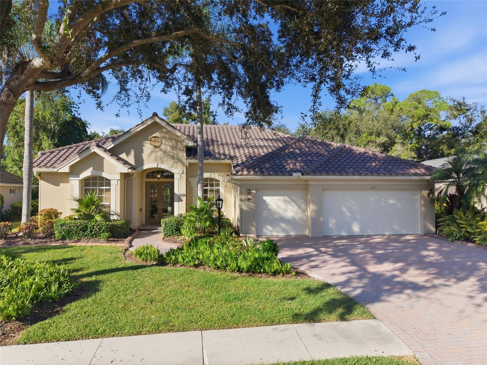 6914 TREYMORE CT