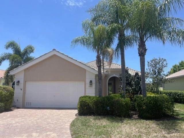 11818 FIORE LN