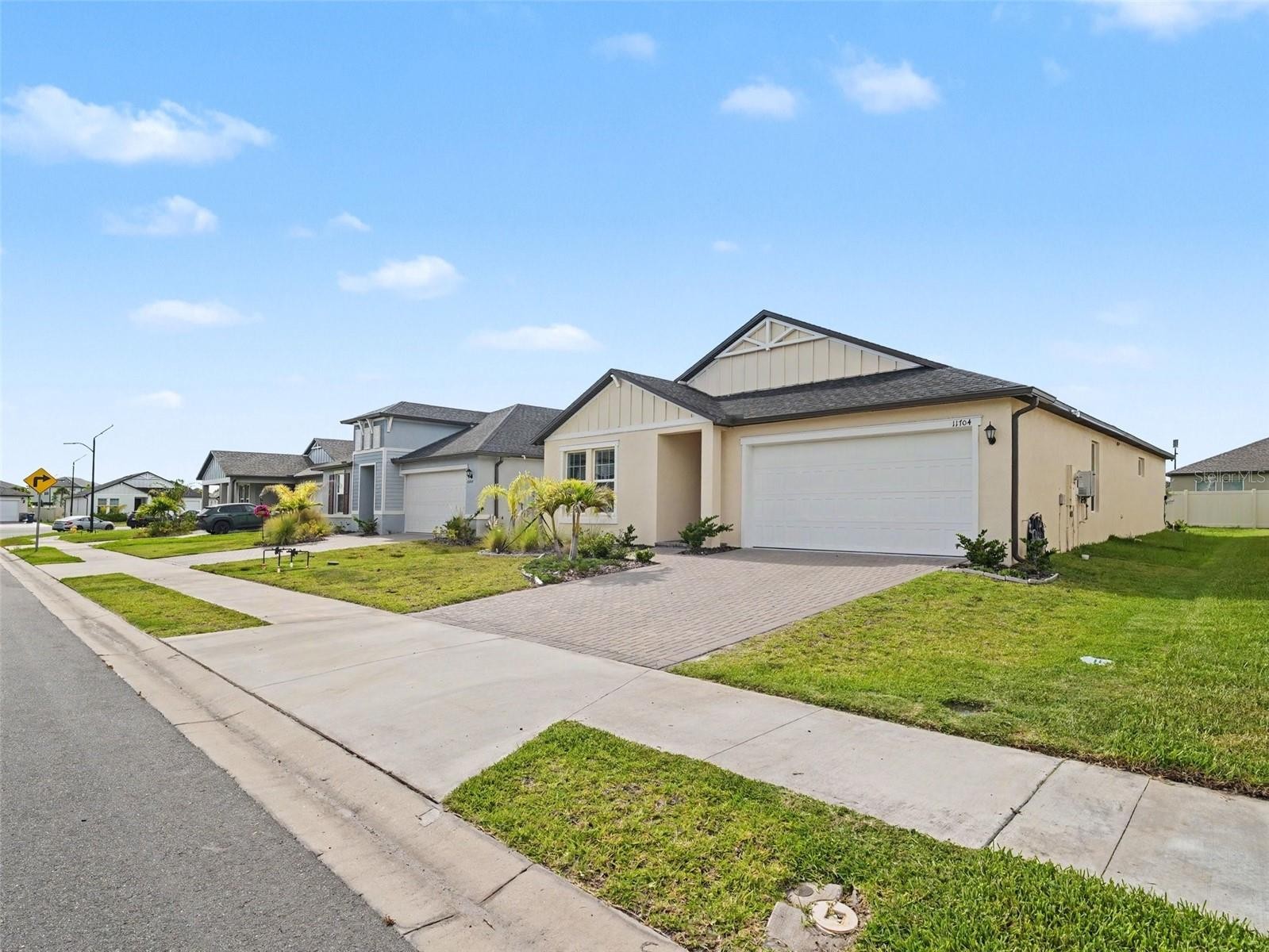 11704 74TH CIR E