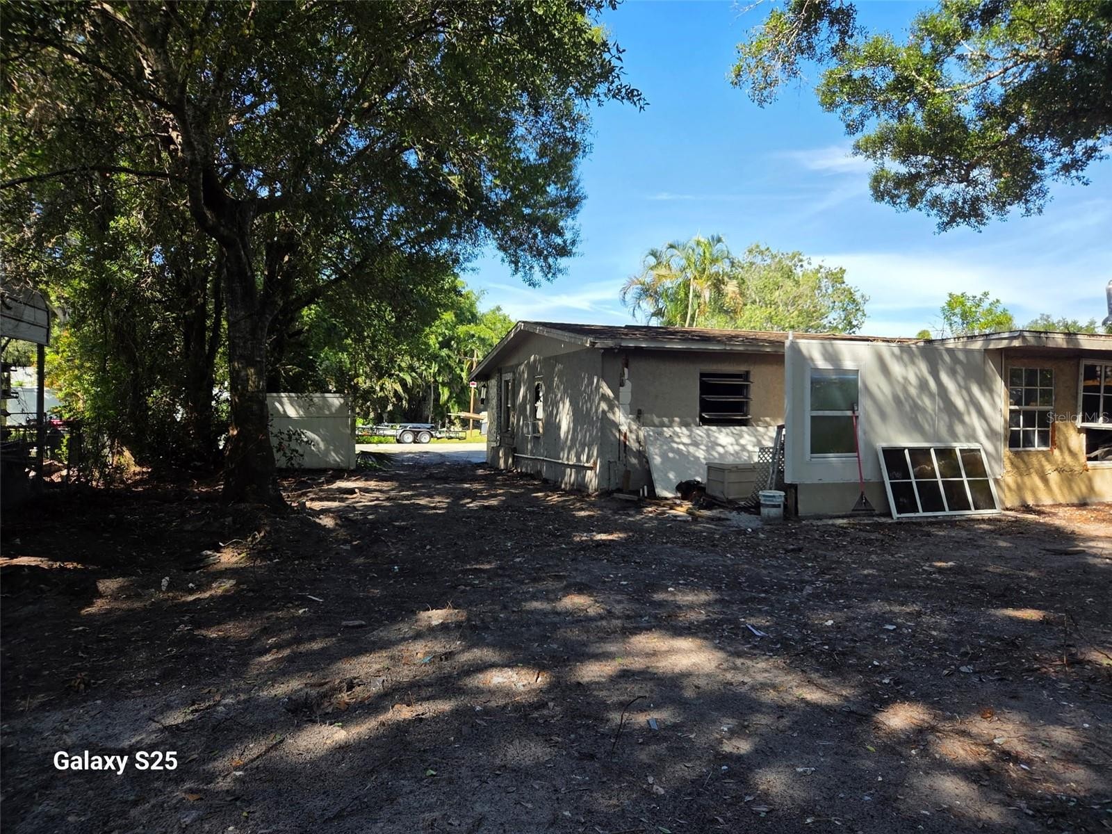 4044 S MARK DR