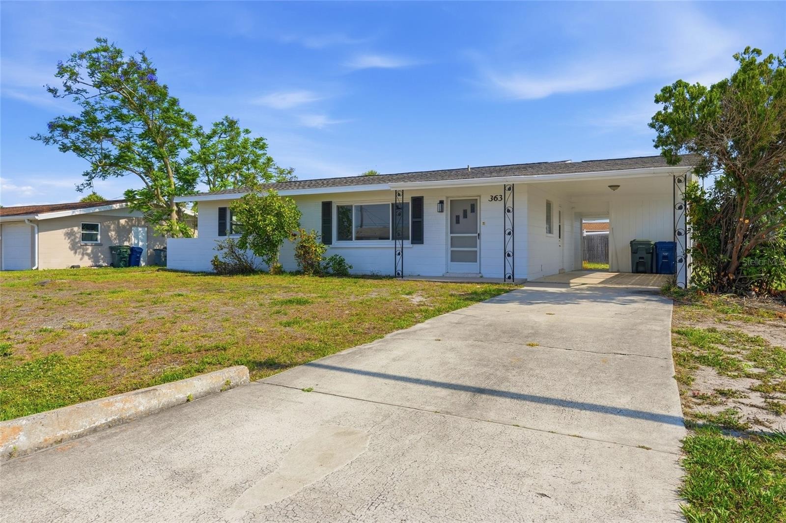 363 GLEN OAK RD