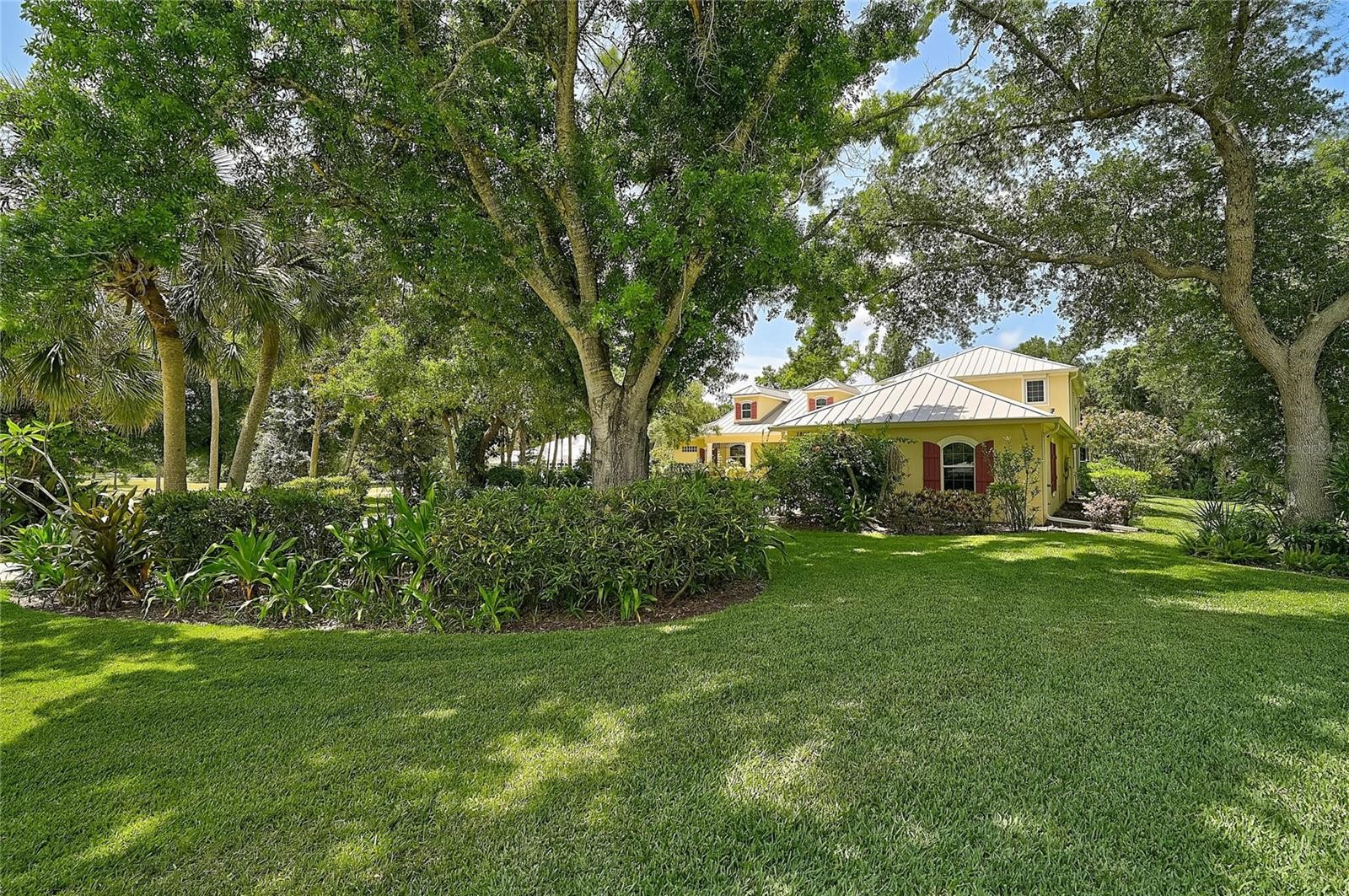 2806 NORWOOD LN