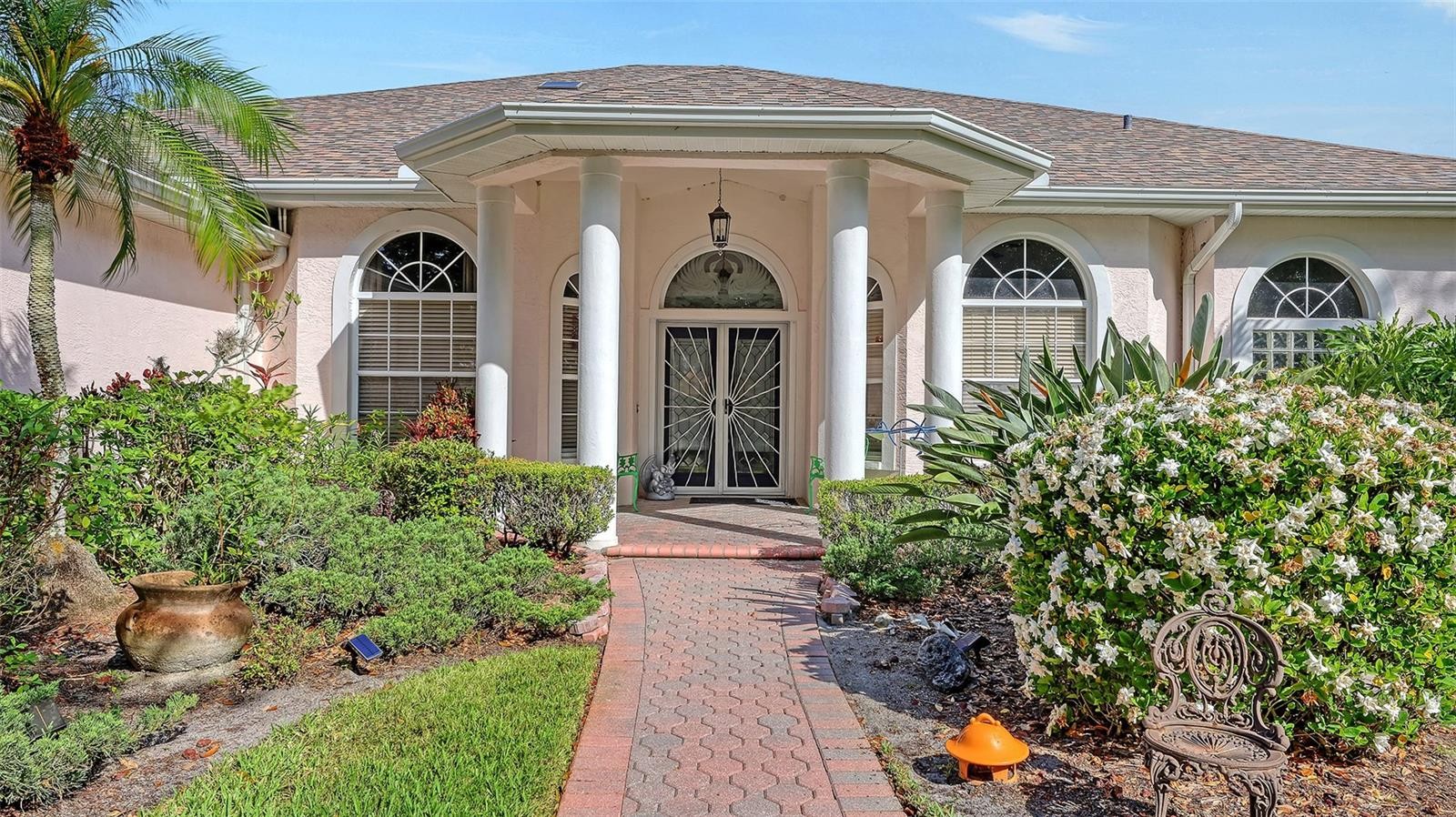 7025 N SERENOA DR