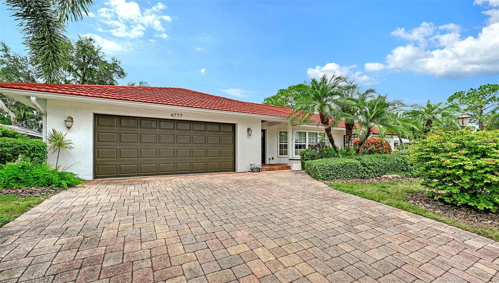 4777 OVERBURY PL