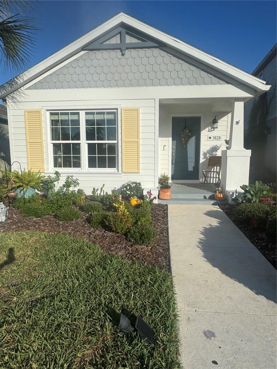 3828 SHIMMERING OAKS DR