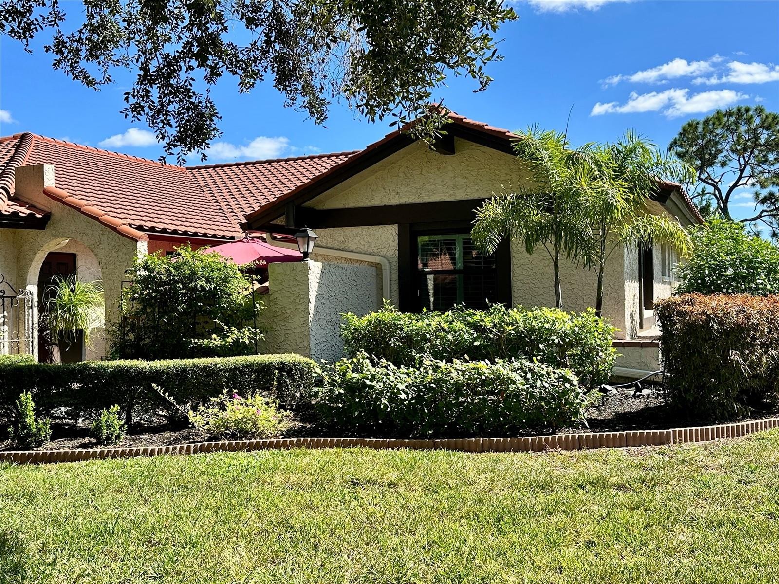 5455 GOLF POINTE DR #5455