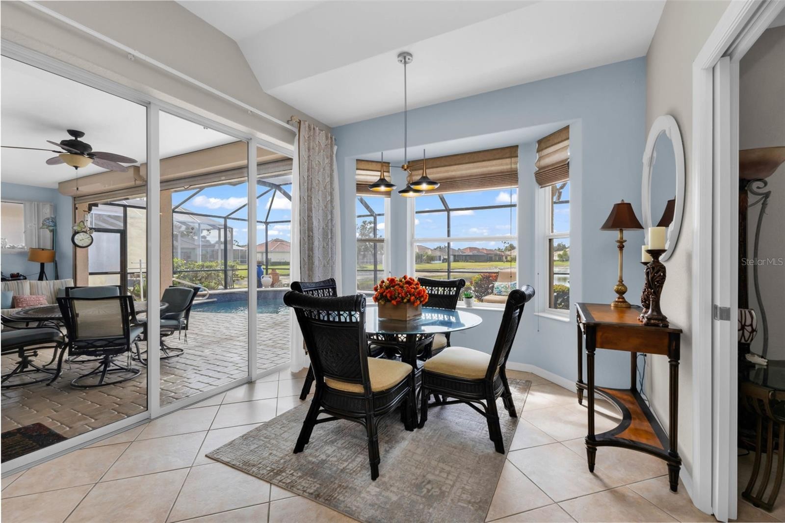 1851 COCONUT PALM CIR