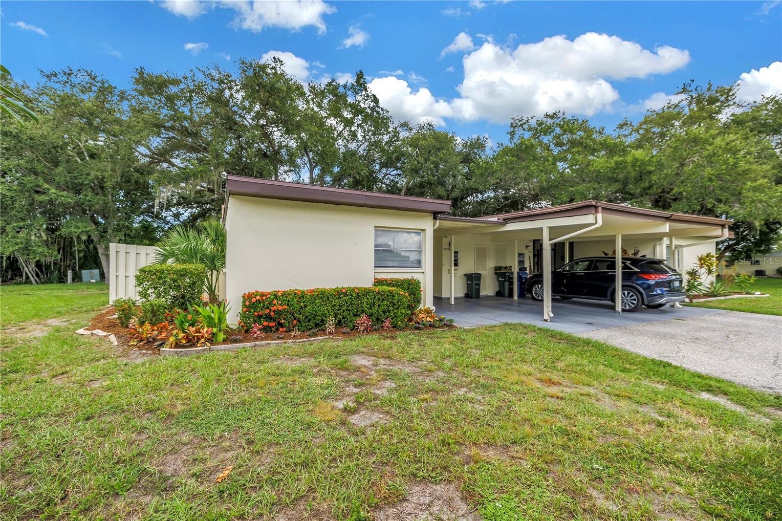 6232 GREEN VIEW CIR #66