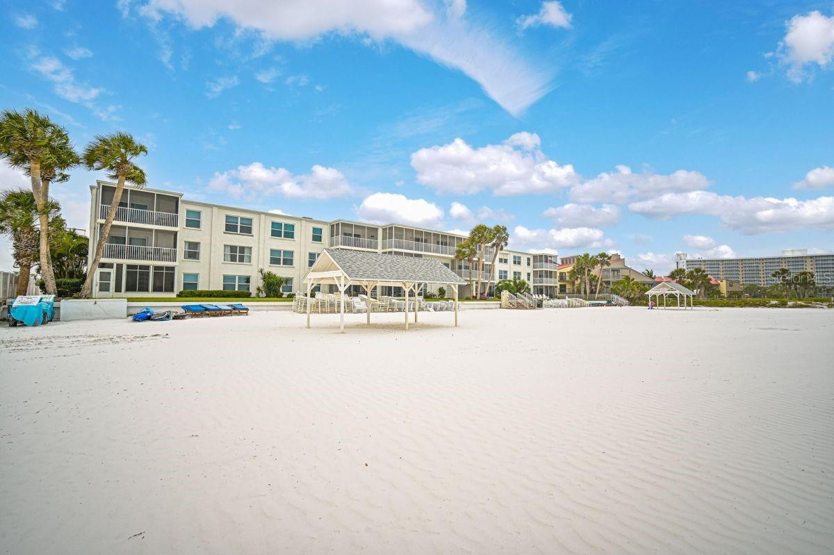 6154 MIDNIGHT PASS RD #D18