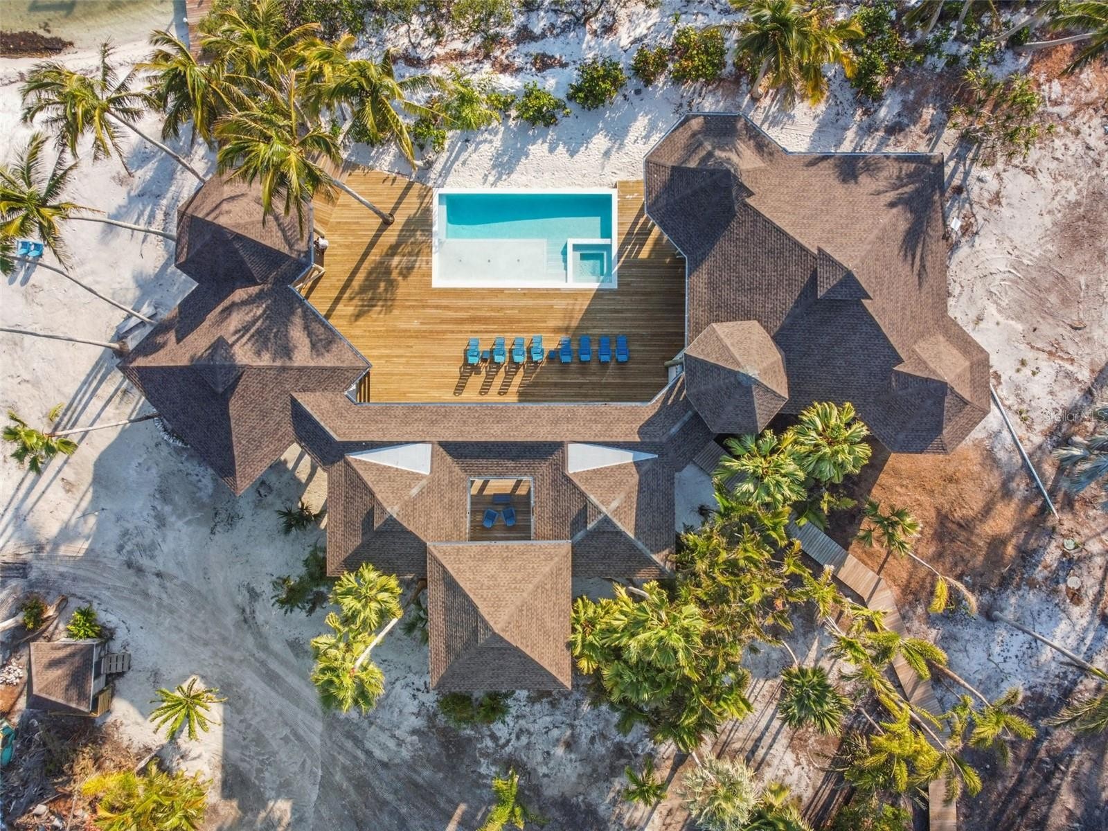 7147 LA LENAIRE DR
