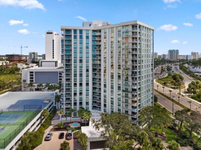 1111 N GULFSTREAM AVE #5B