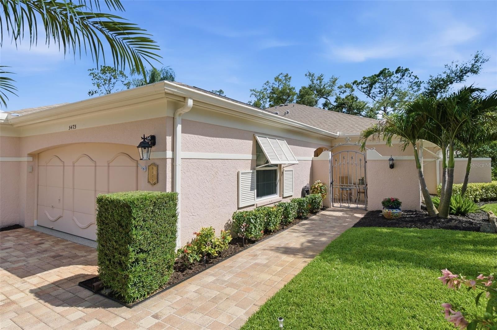 5475 CHANTECLAIRE #58