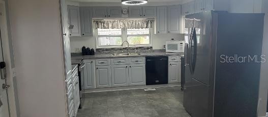 313 DANUBE CIR