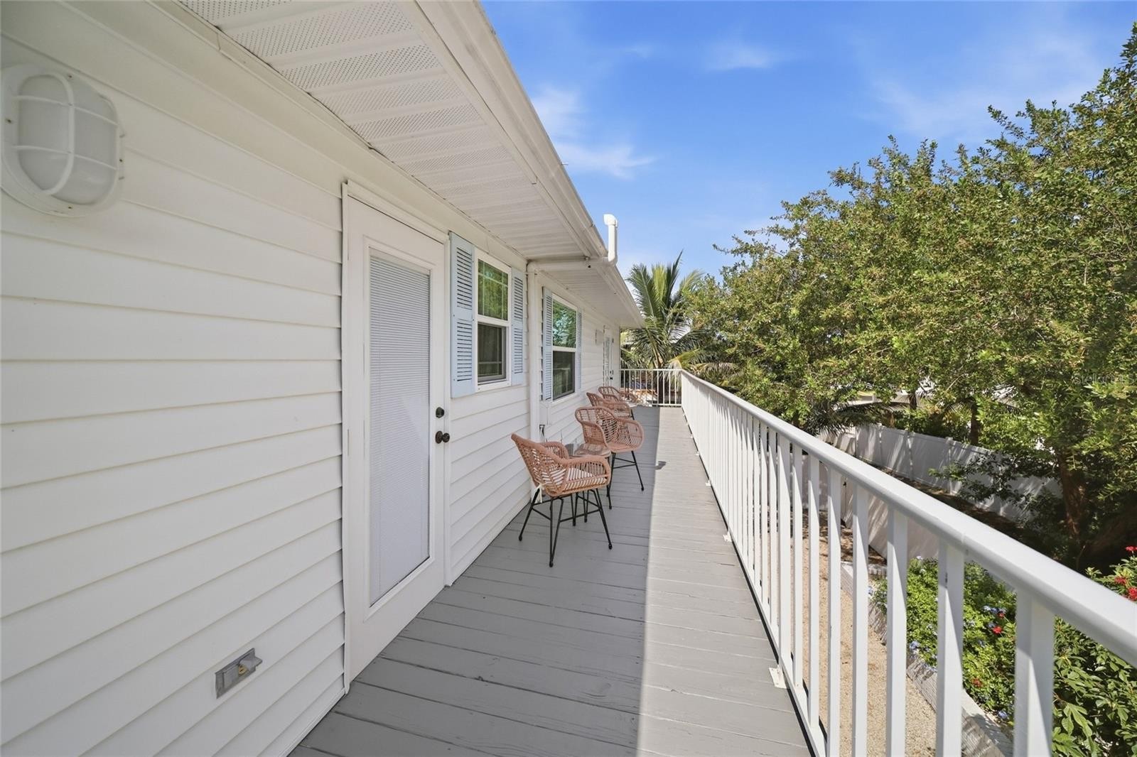 254 GLADIOLUS ST