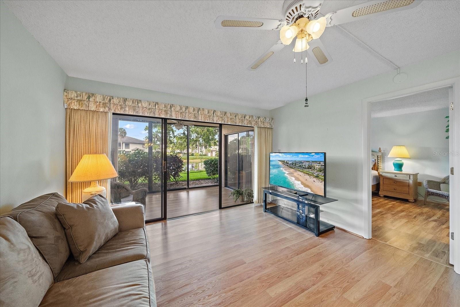 5219 LAKE VILLAGE DR #21