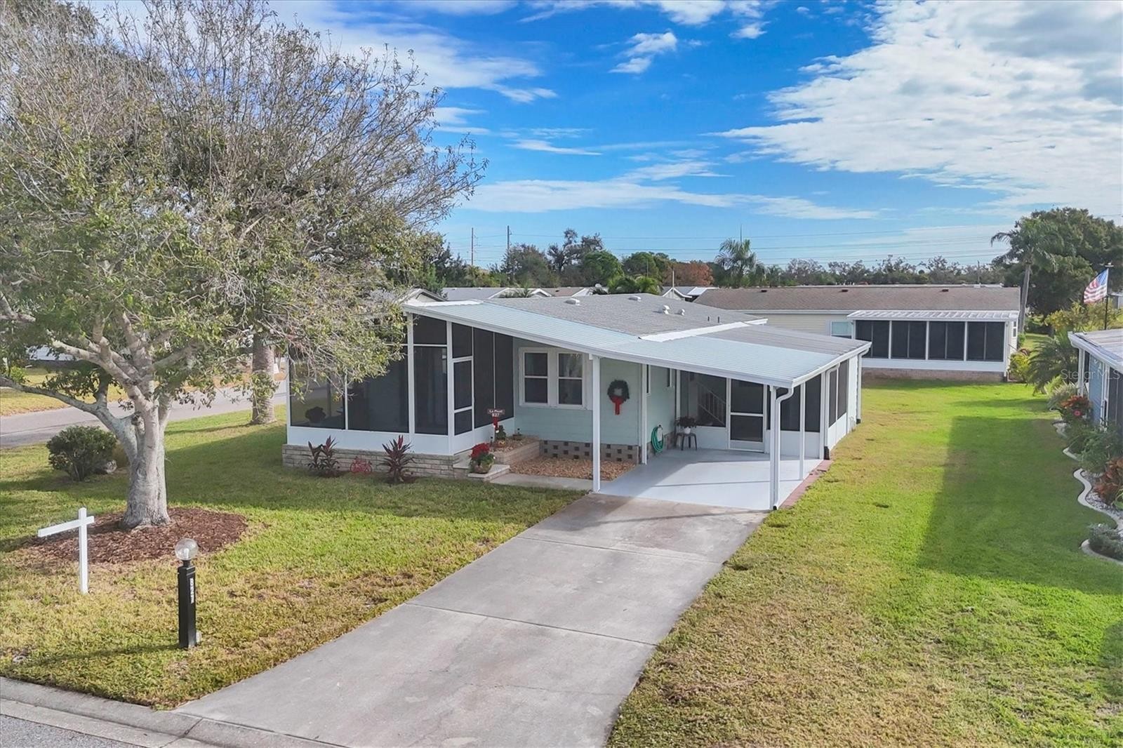 827 TANGERINE WOODS BLVD