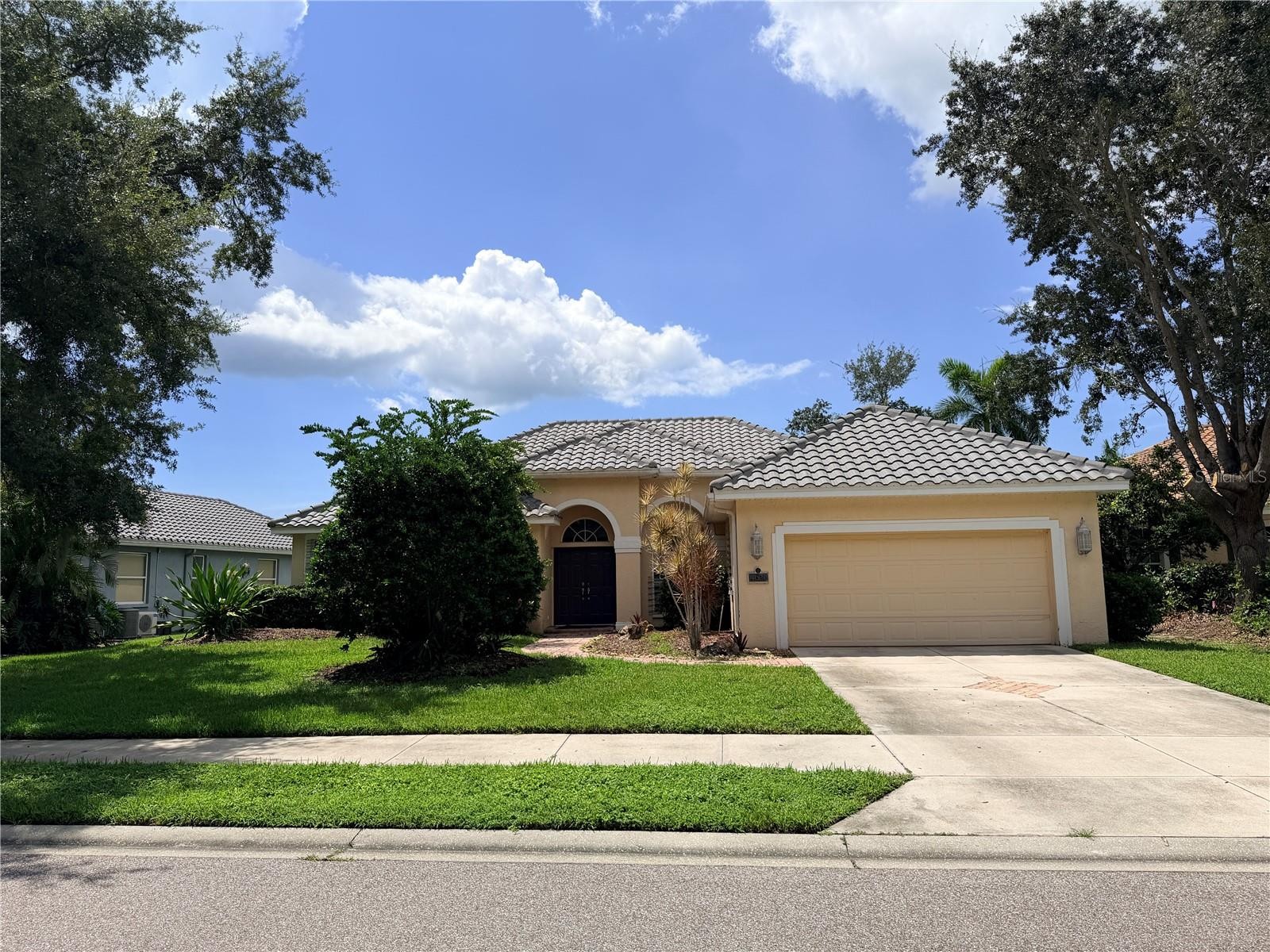 4621 SWEETMEADOW CIR