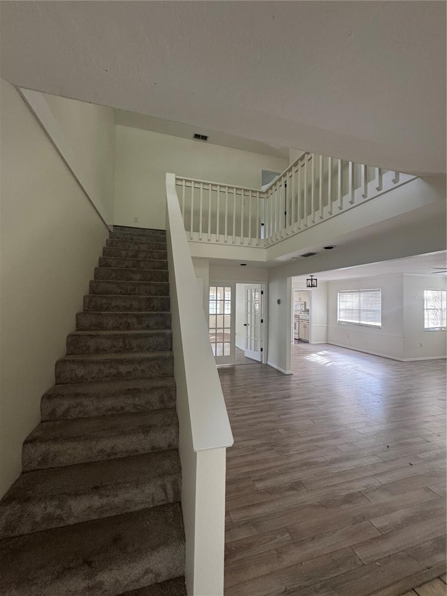 6812 ARBOR OAKS DR