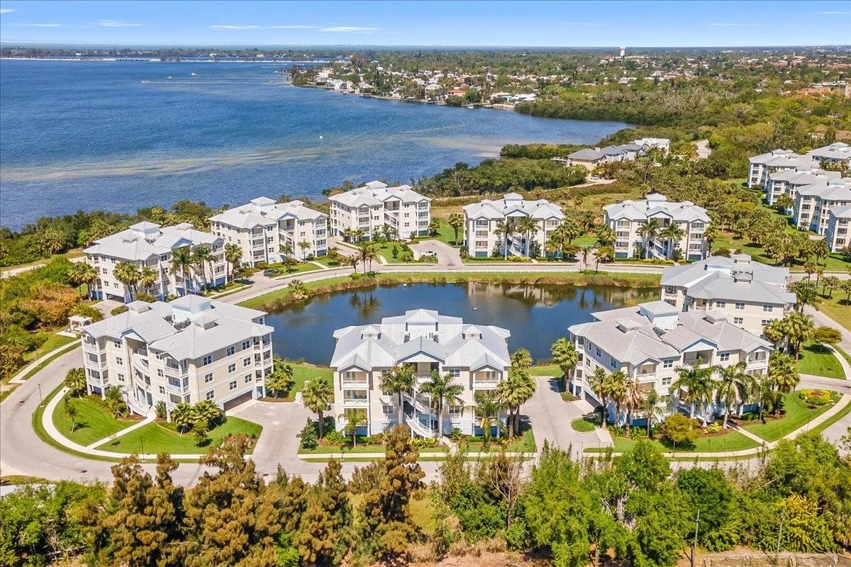 3418 79TH STREET CIR W #303