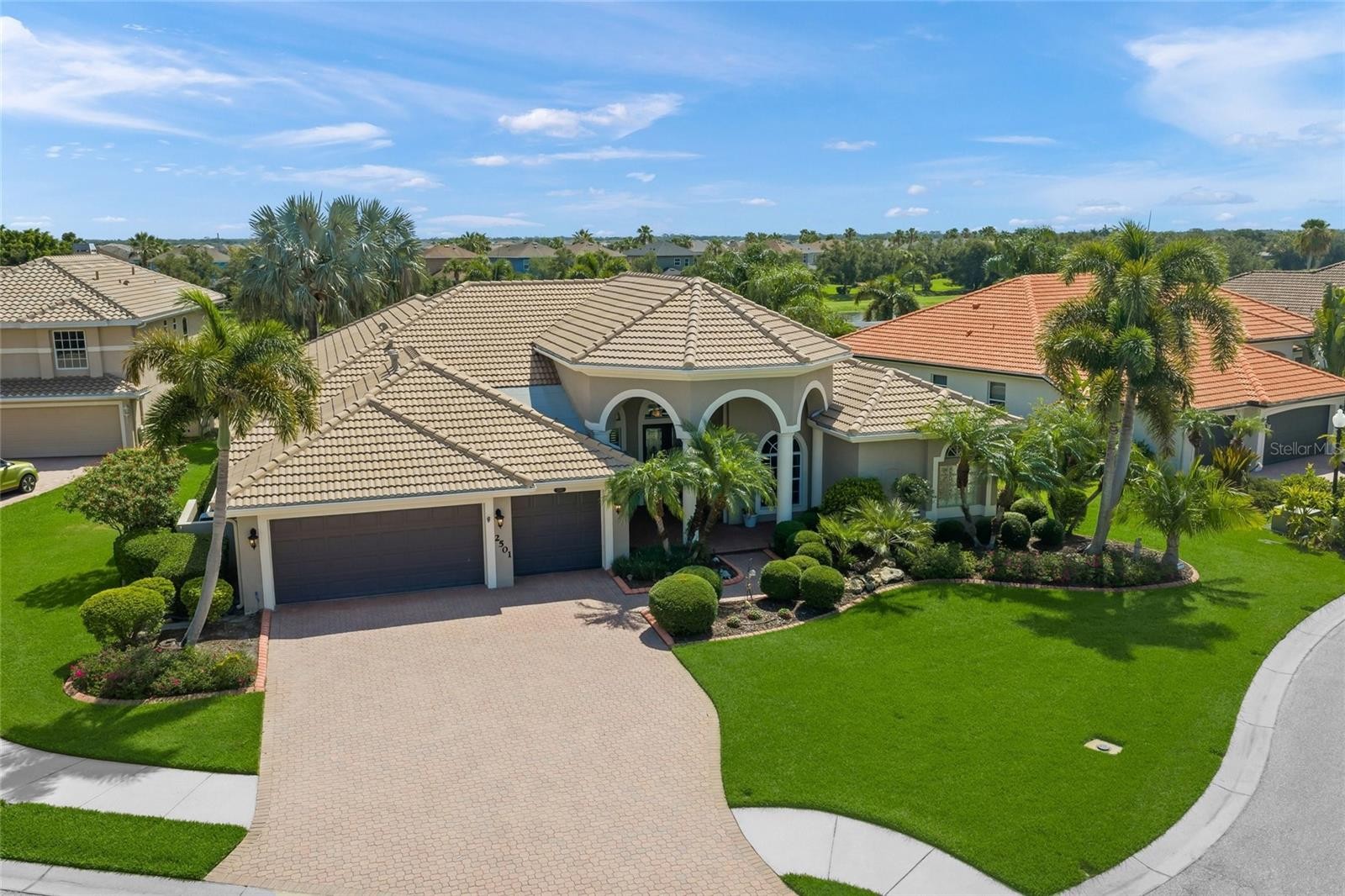 2501 FARMS CT