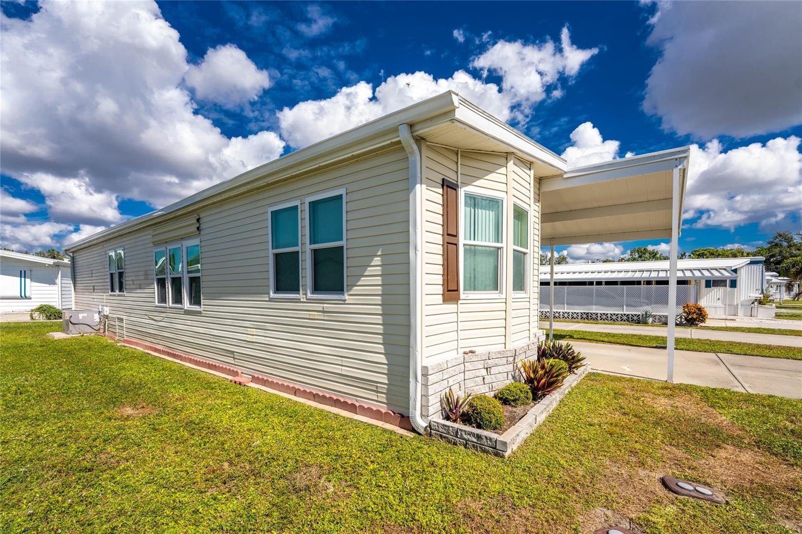 1891 ENGLEWOOD RD #81