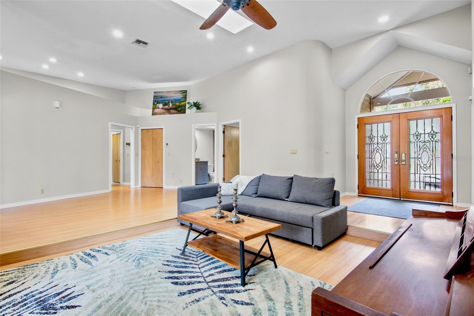 4424 FRIAR TUCK LN