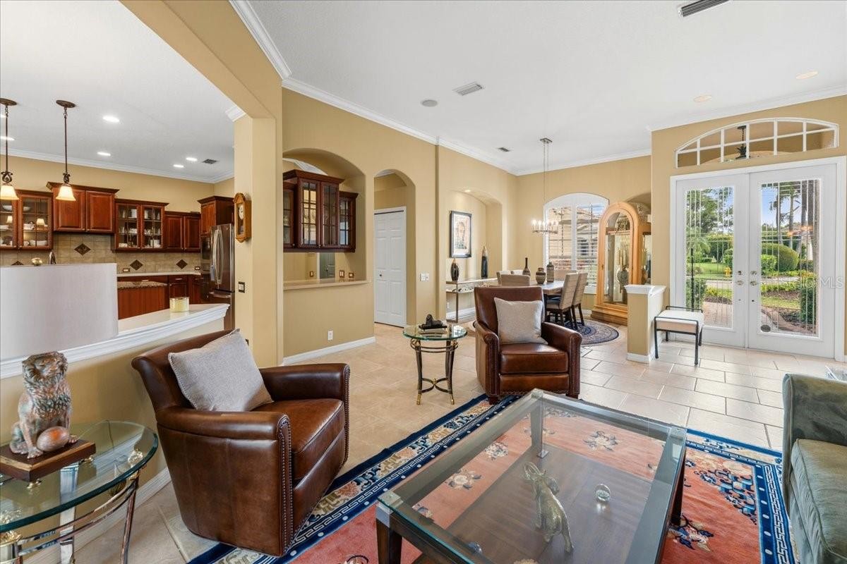 6914 TREYMORE CT