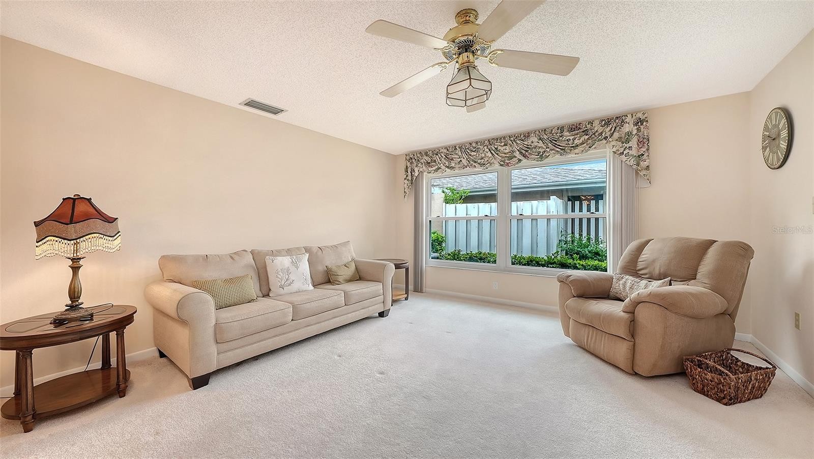 4207 BOWLING GREEN CIR