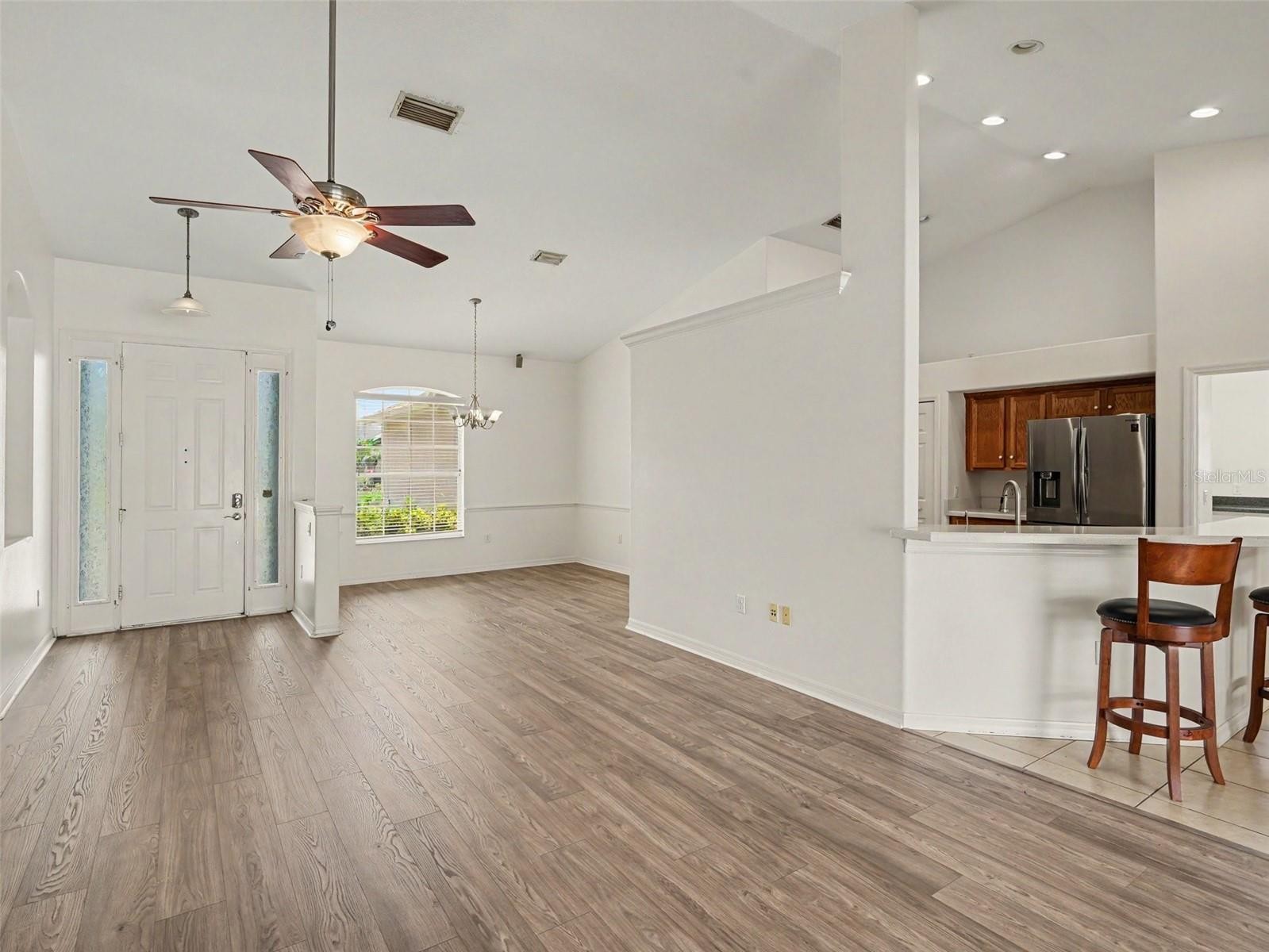 535 PLANTERS MANOR WAY