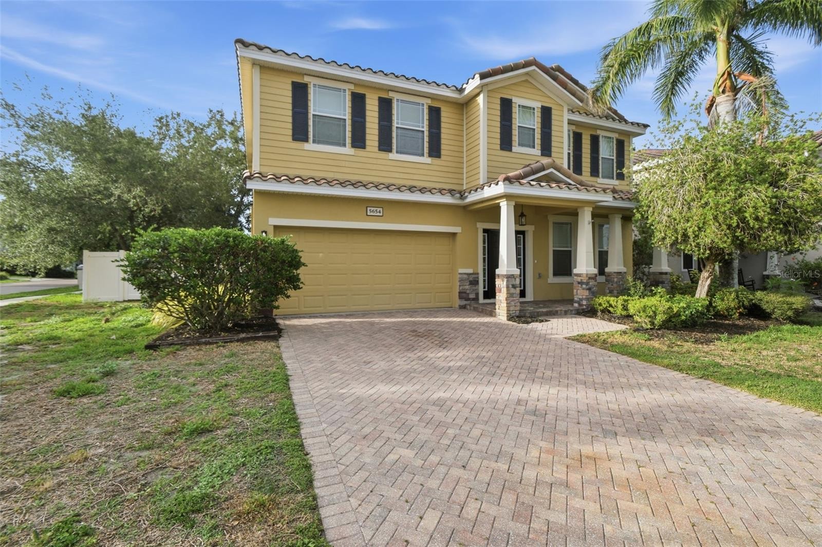 5654 AARON CT