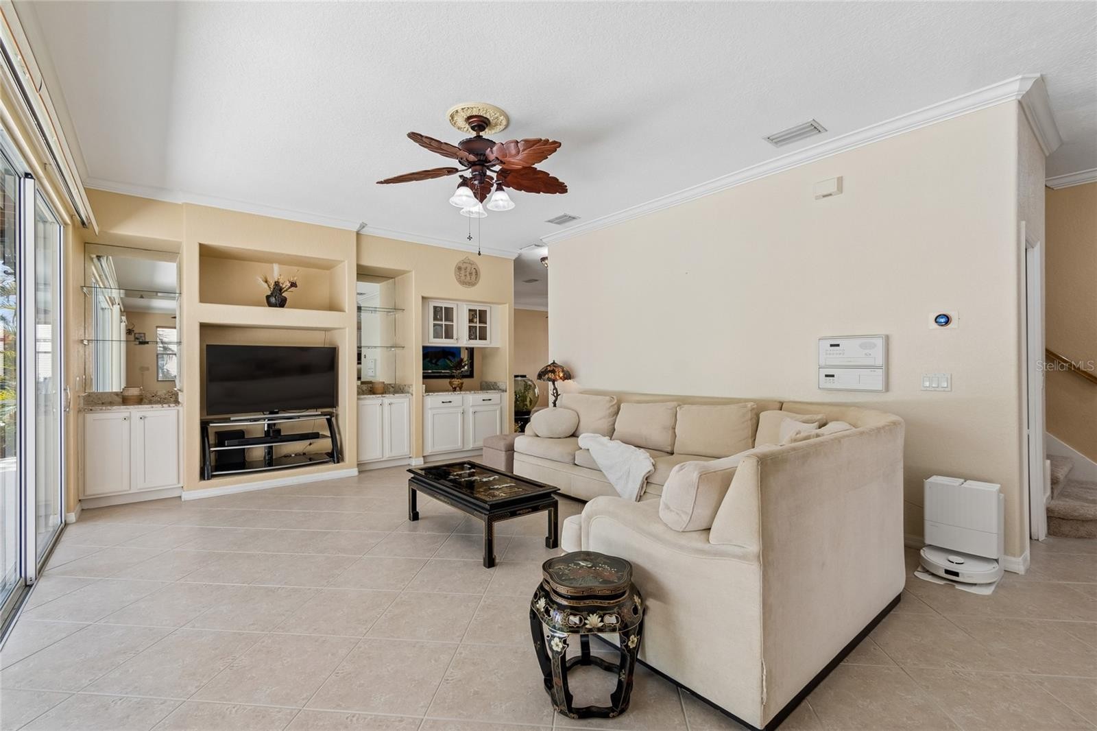 7122 68TH DR E