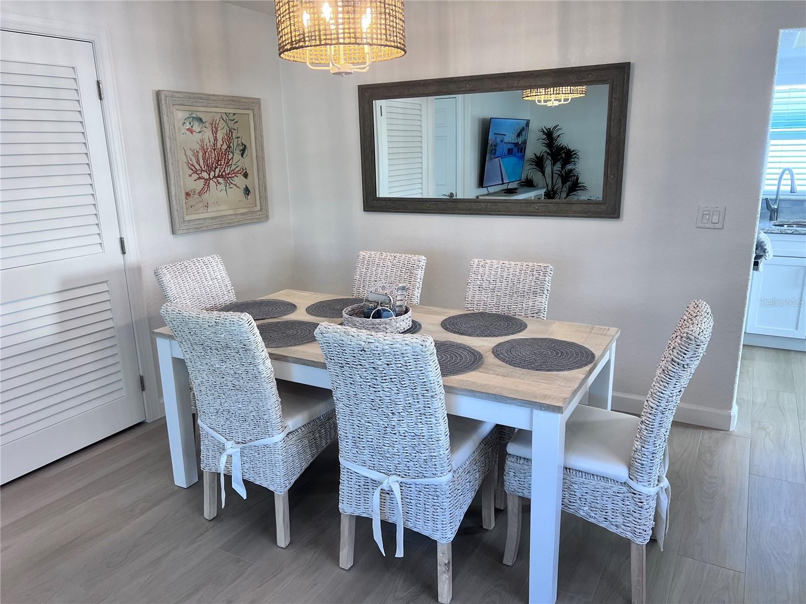 6154 MIDNIGHT PASS RD #A11