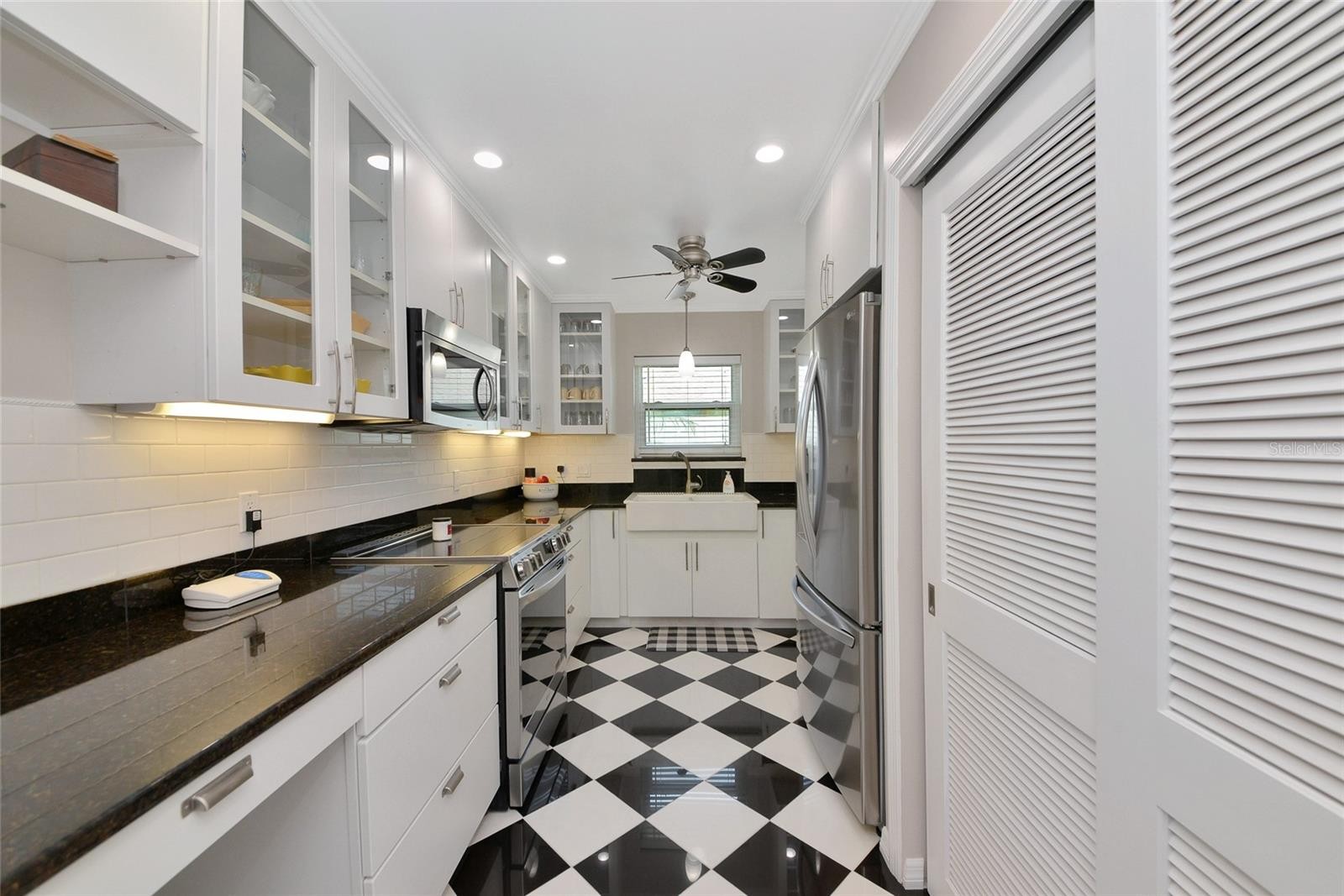 6220 29TH AVE W #6220