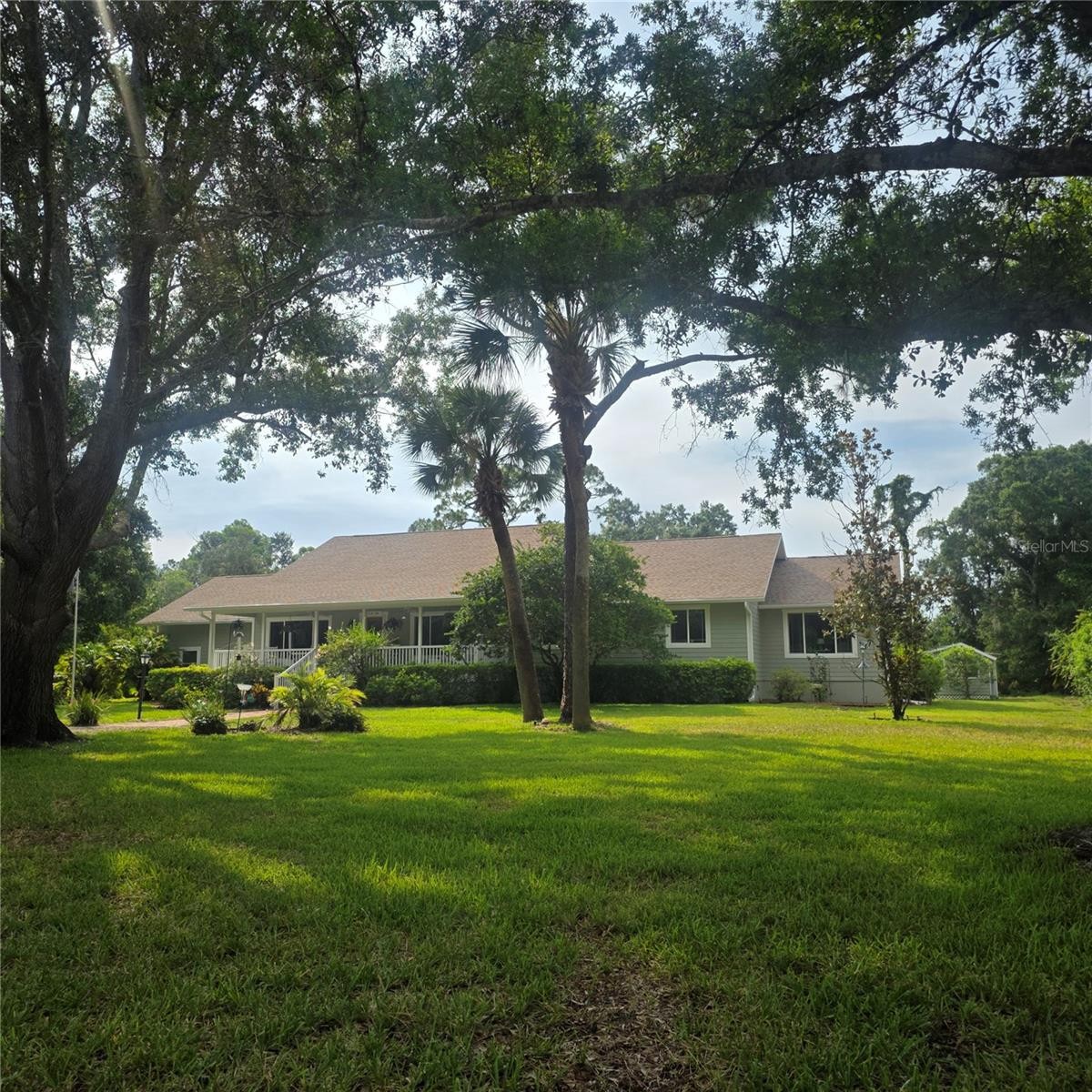 1109 UNDERWOOD DR
