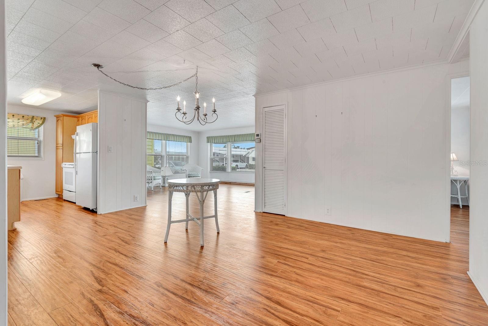 2107 PALMA SOLA BLVD #84