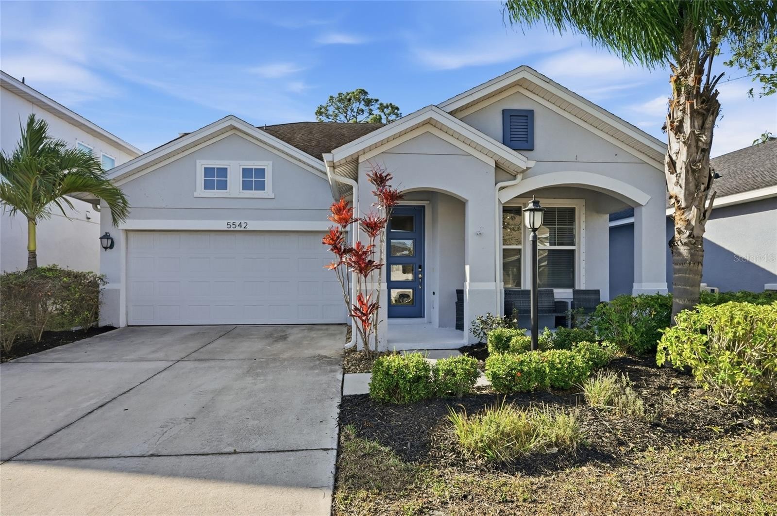 5542 SPANISH MOSS CV