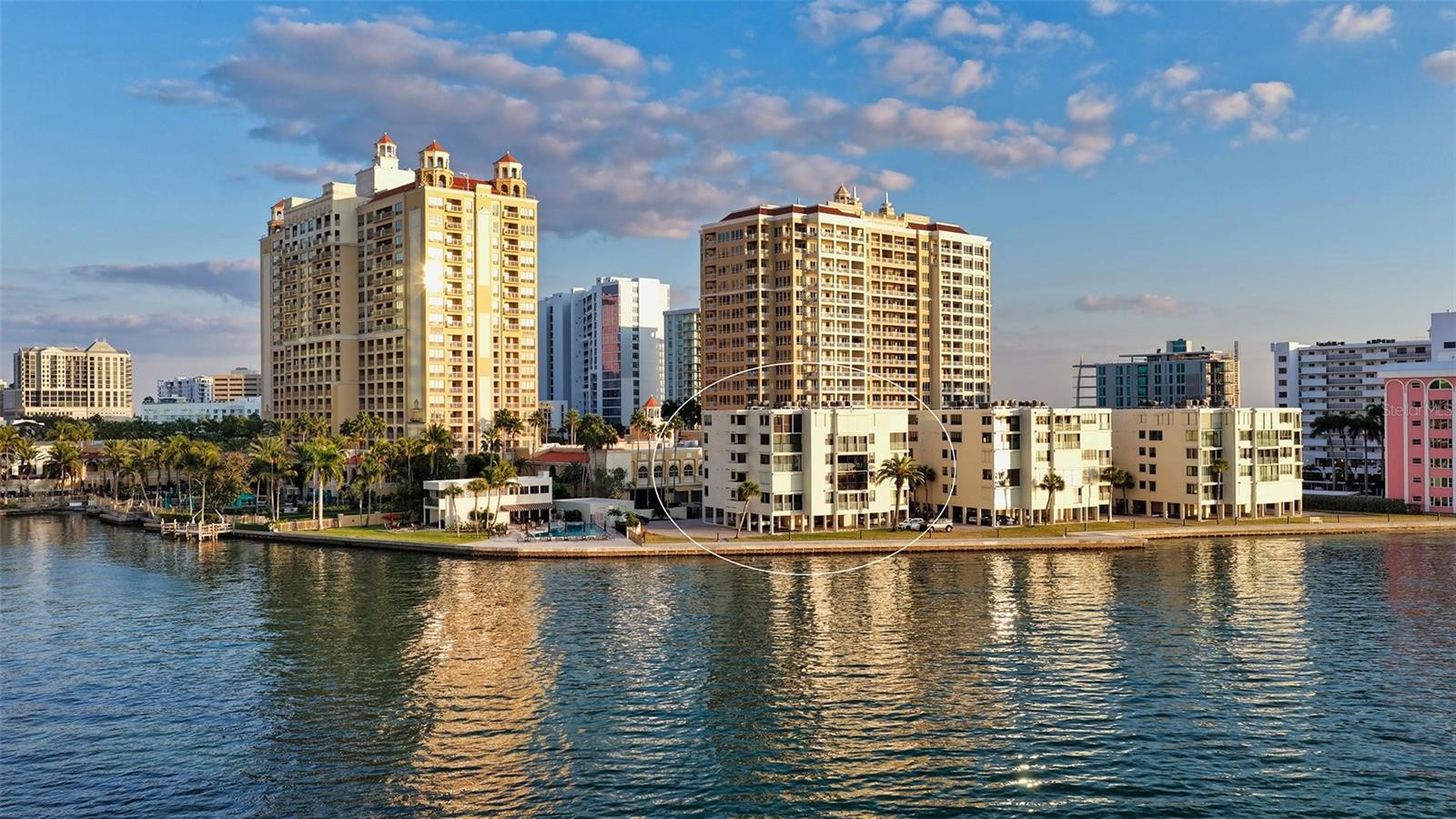 101 SUNSET DR #103