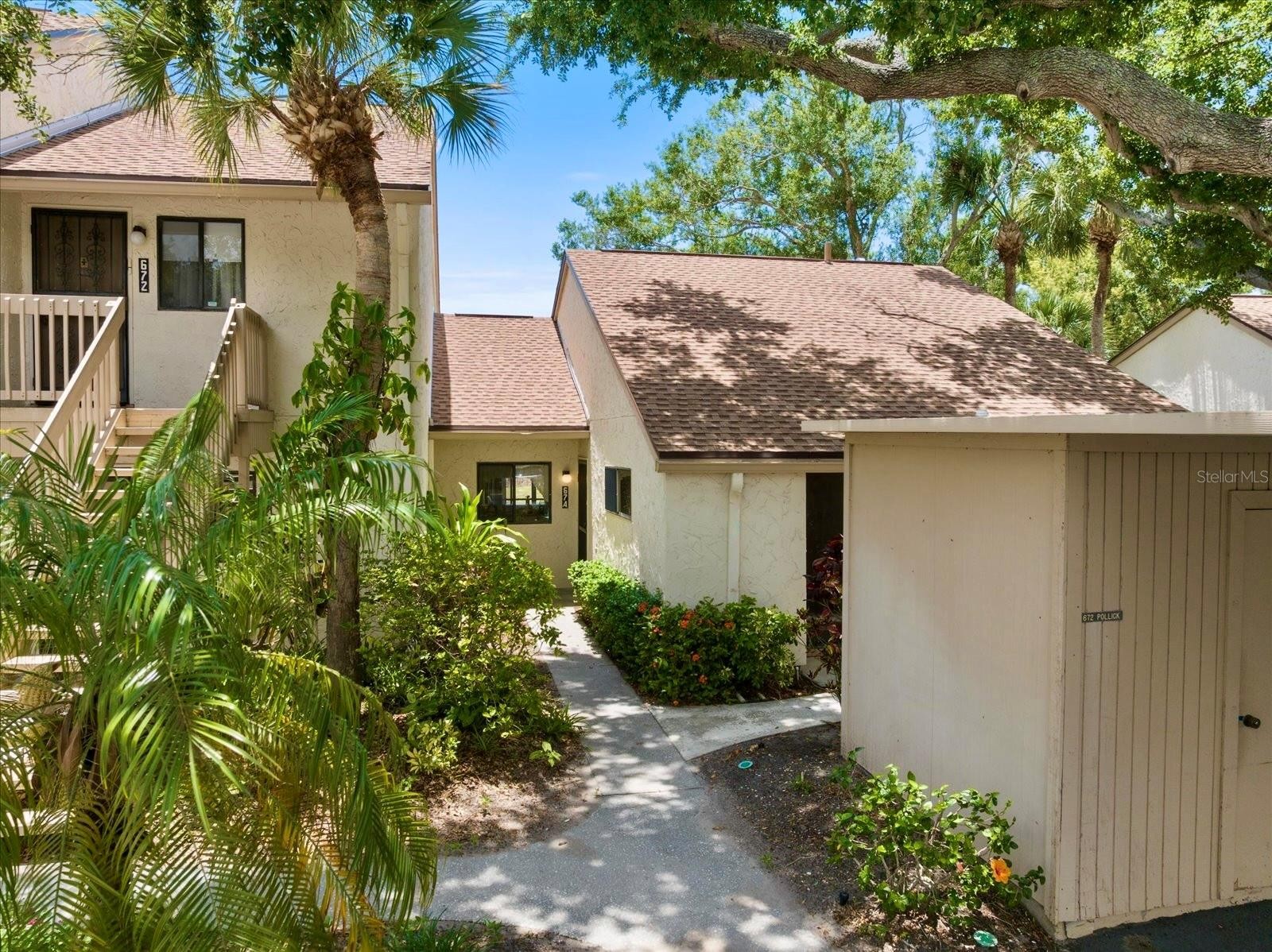 674 BIRD BAY CIR #20