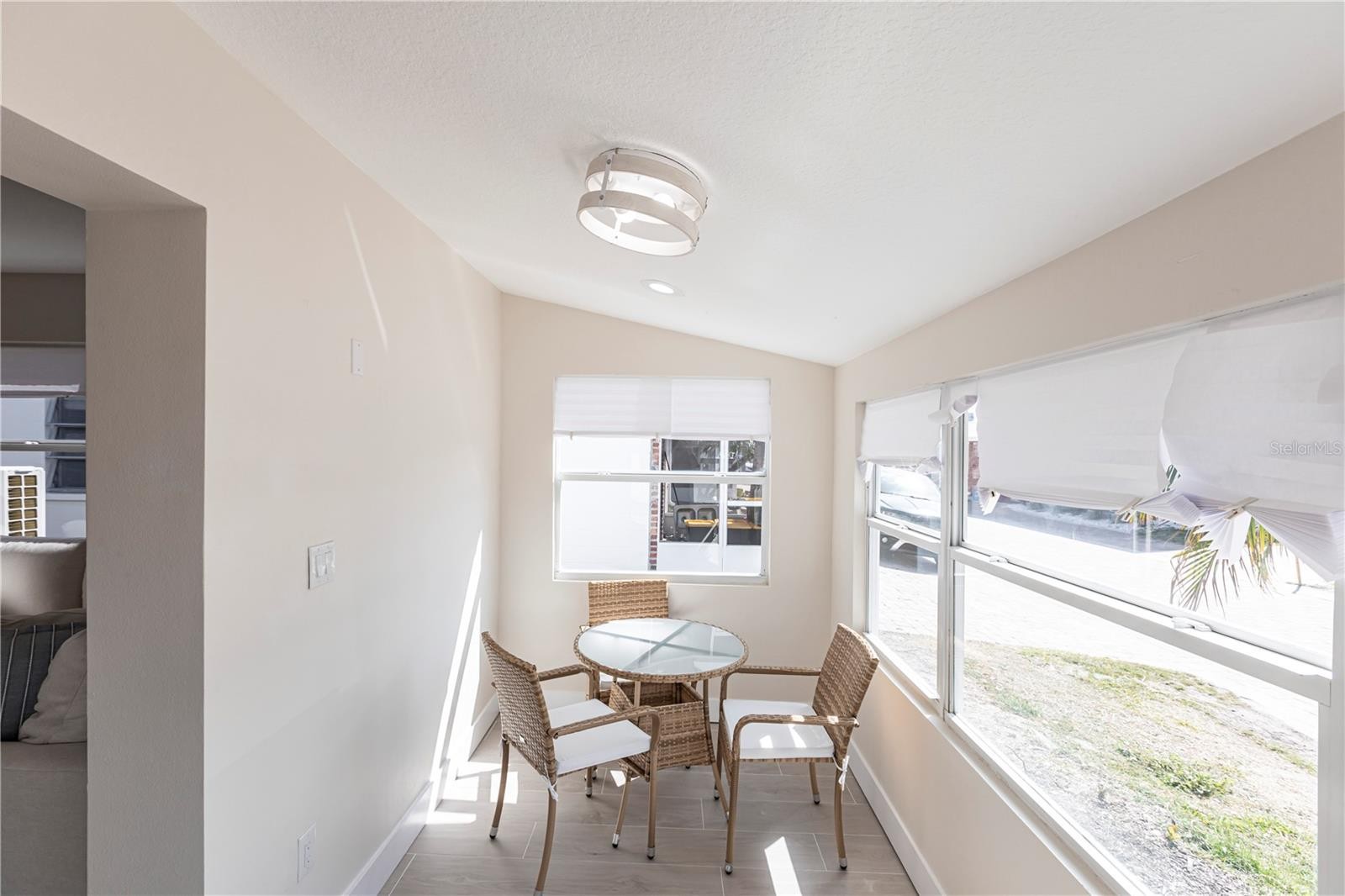 6020 MIDNIGHT PASS RD #15