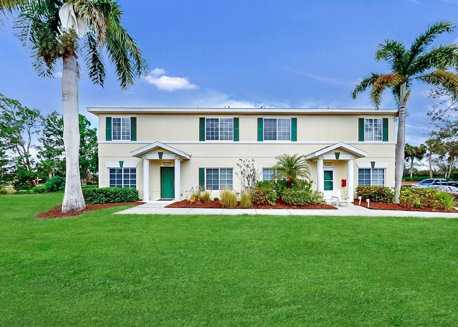 208 CAPE HARBOUR LOOP #102