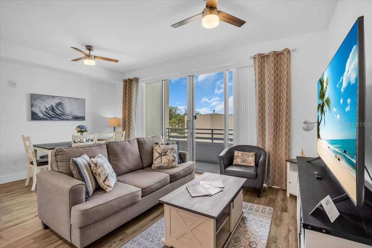 1703 N TAMIAMI TRL #304