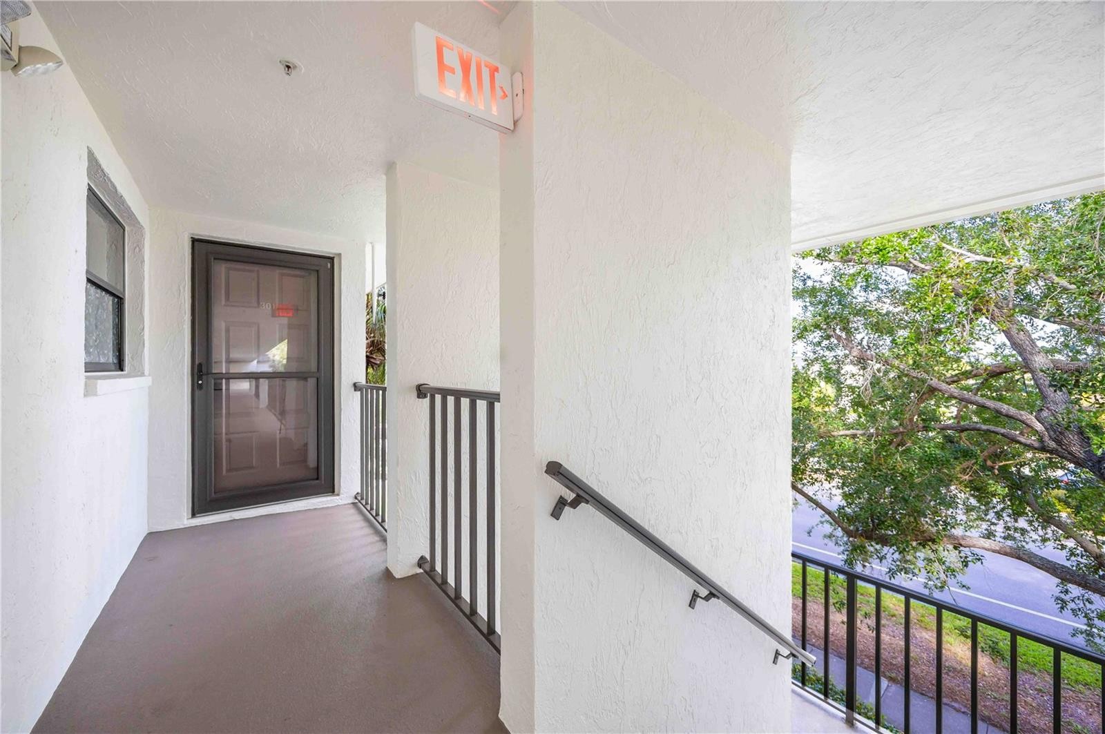 104 CAPRI ISLES BLVD #301