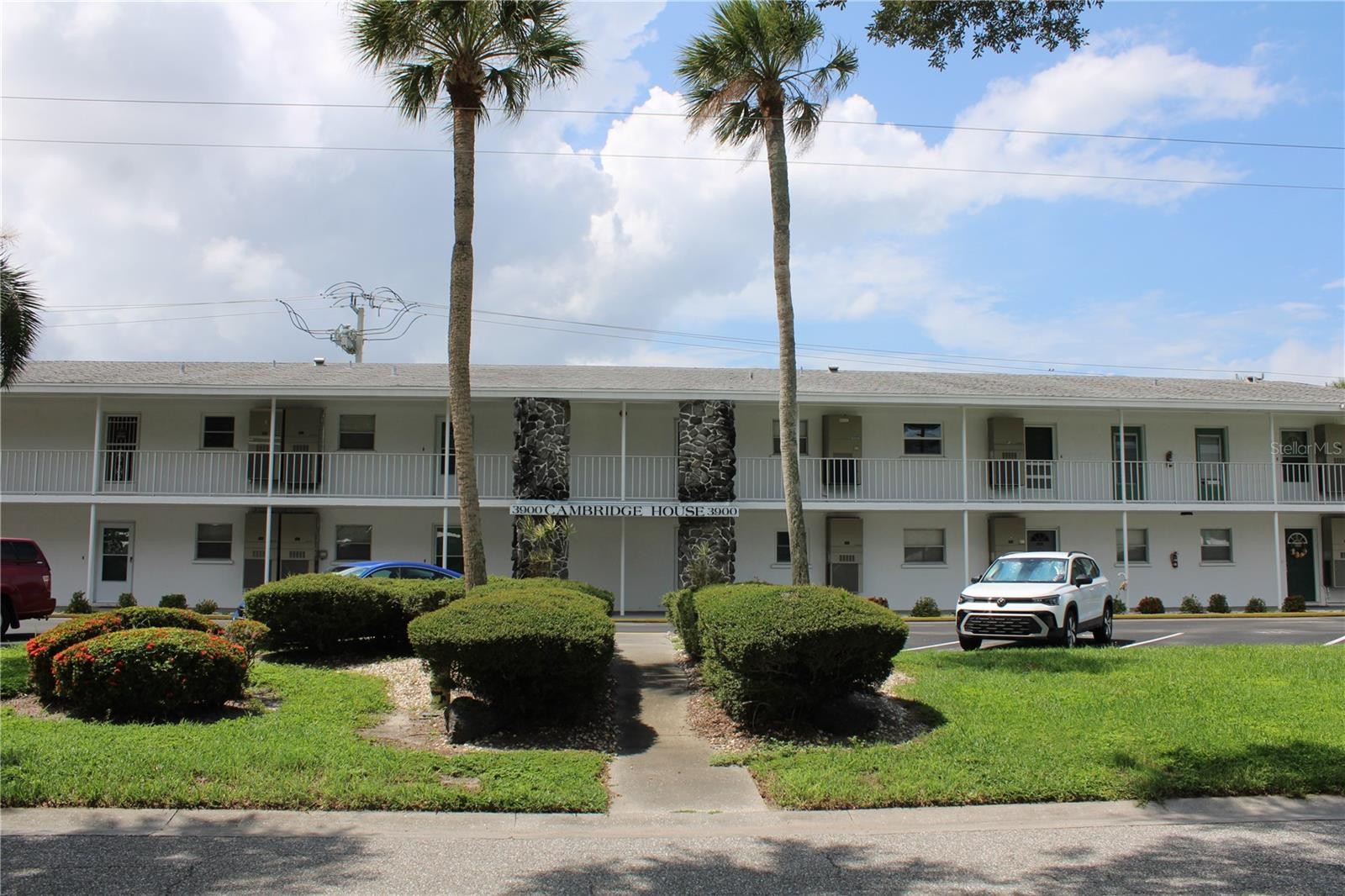 3900 ROXANE BLVD #10B