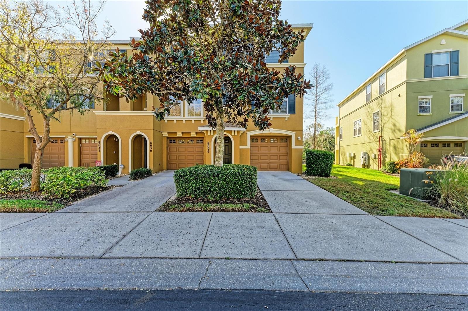 8626 MAJESTIC ELM CT