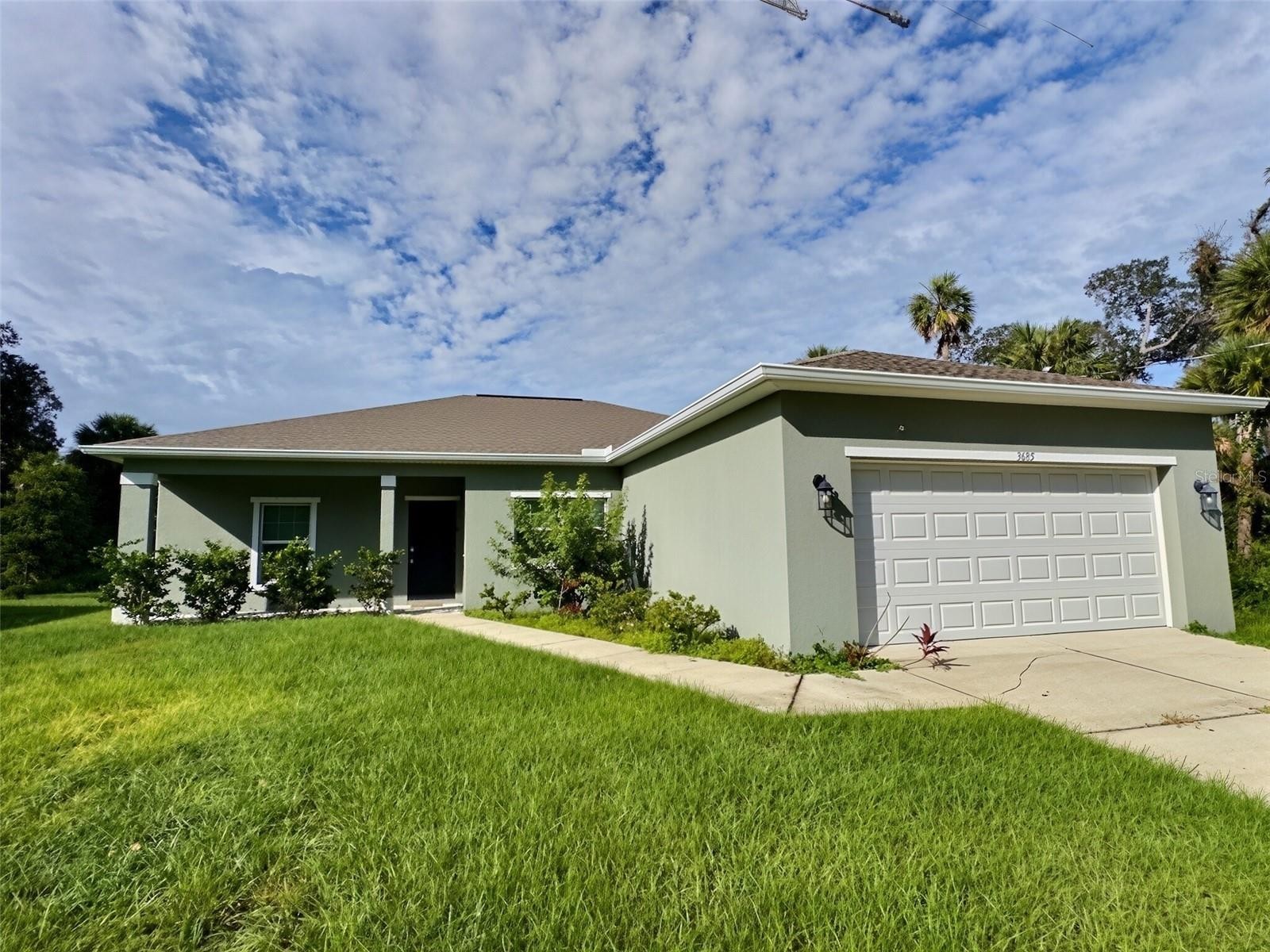 3685 TRENTON LN