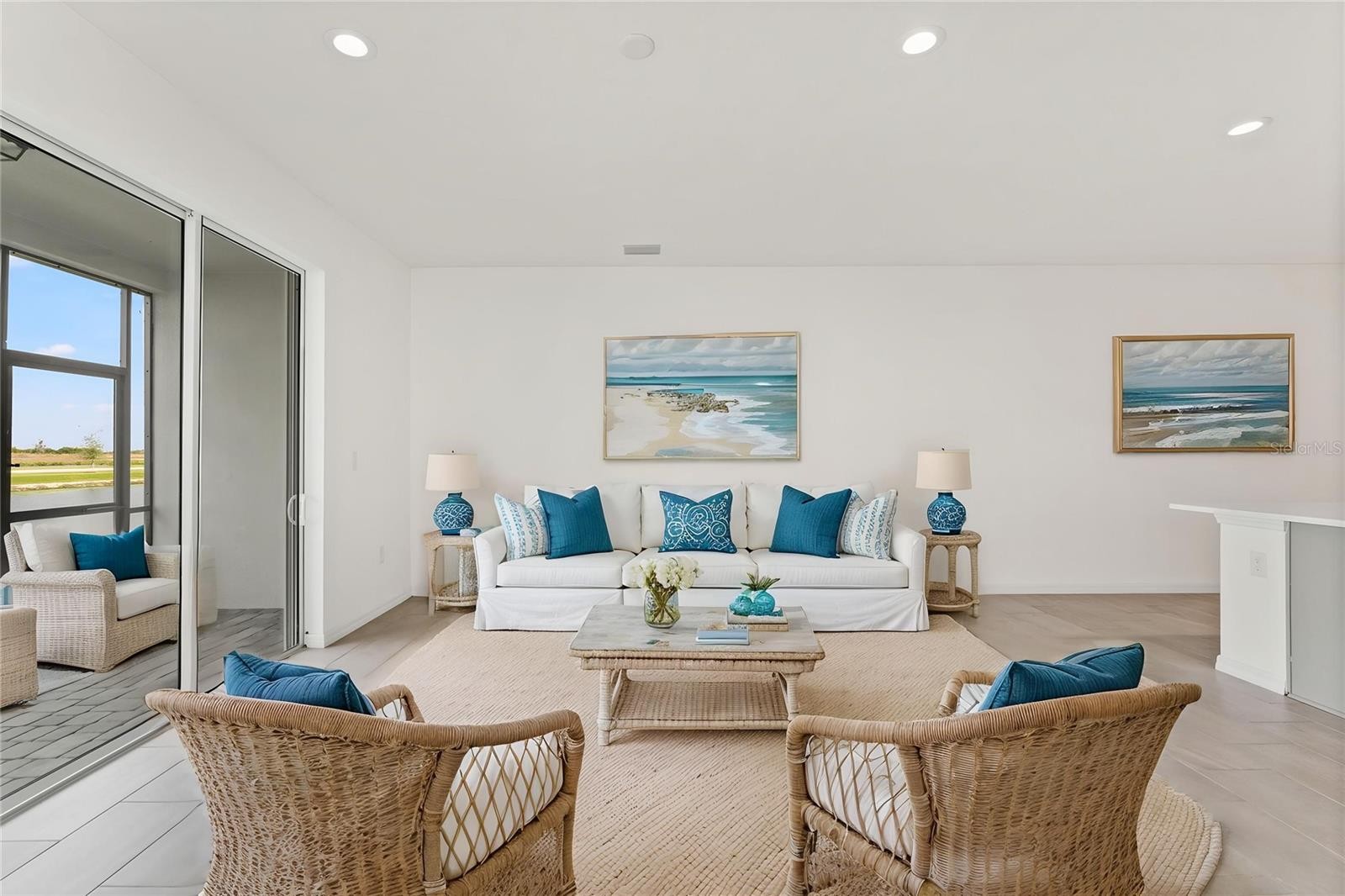 2272 WASHINGTON PALM CT