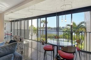 1900 COVE II PL #122