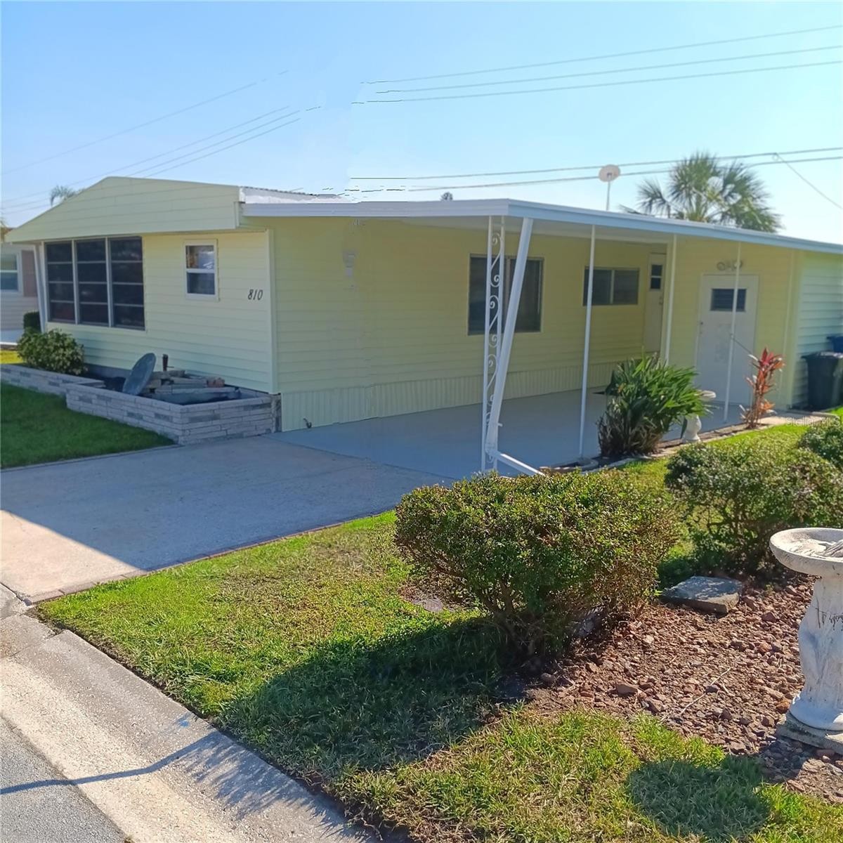 810 49TH AVE W