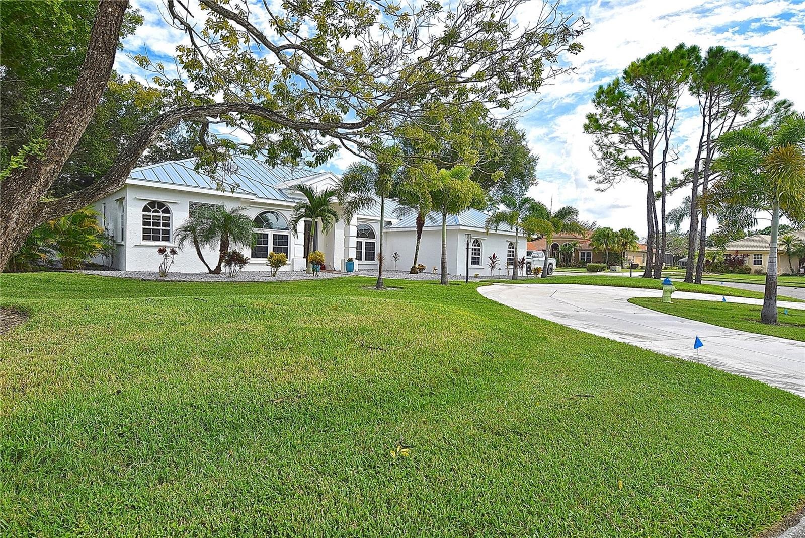 8309 MISTY LAKE CIR