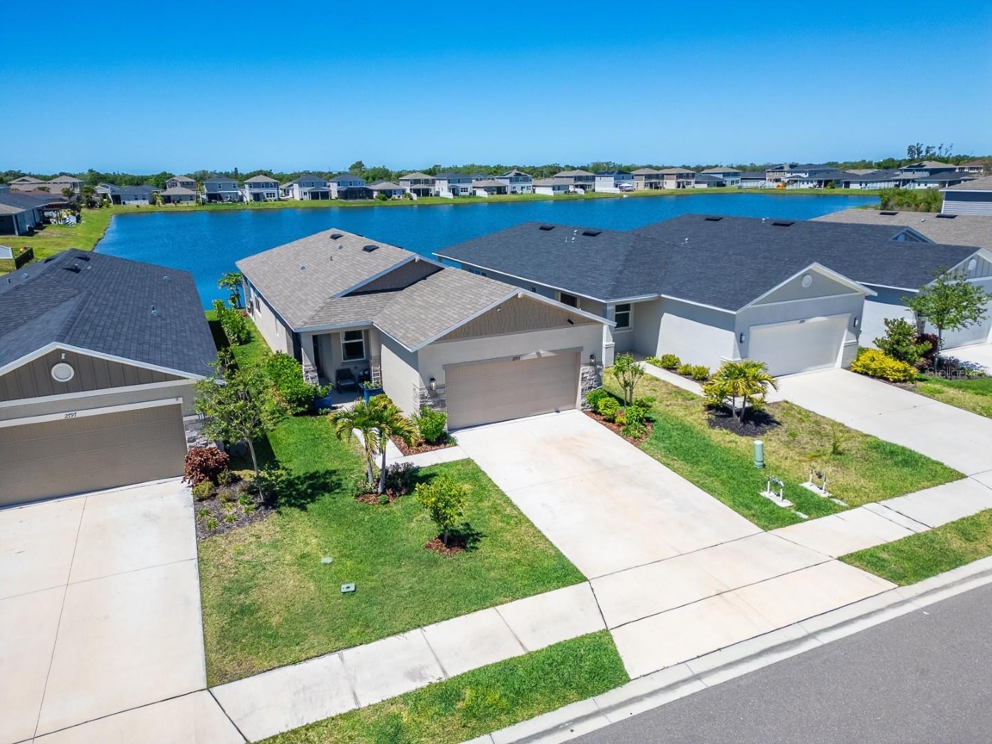 2793 89TH STREET CIR E